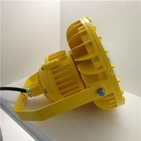 工矿灯具选用与维护指南